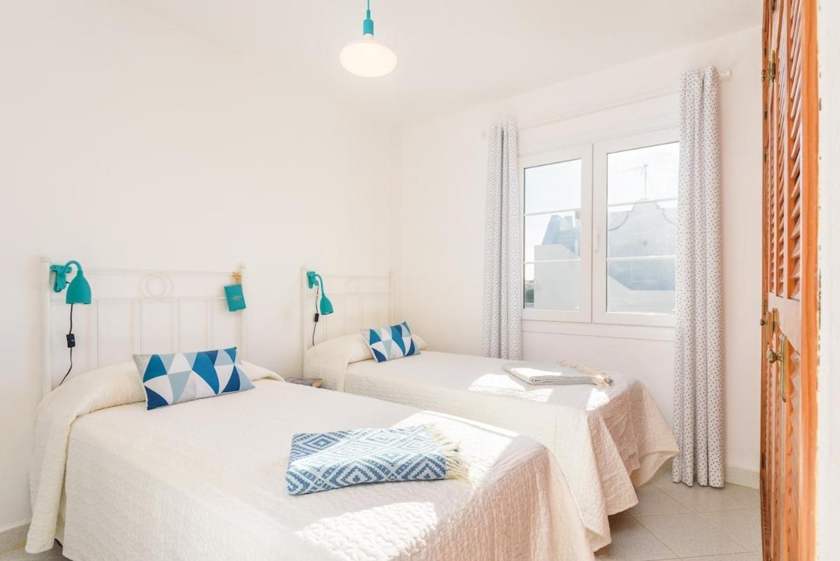 Brisa Marina Villa Cala'N Blanes  Екстериор снимка